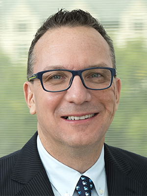 Dennis Oswald
